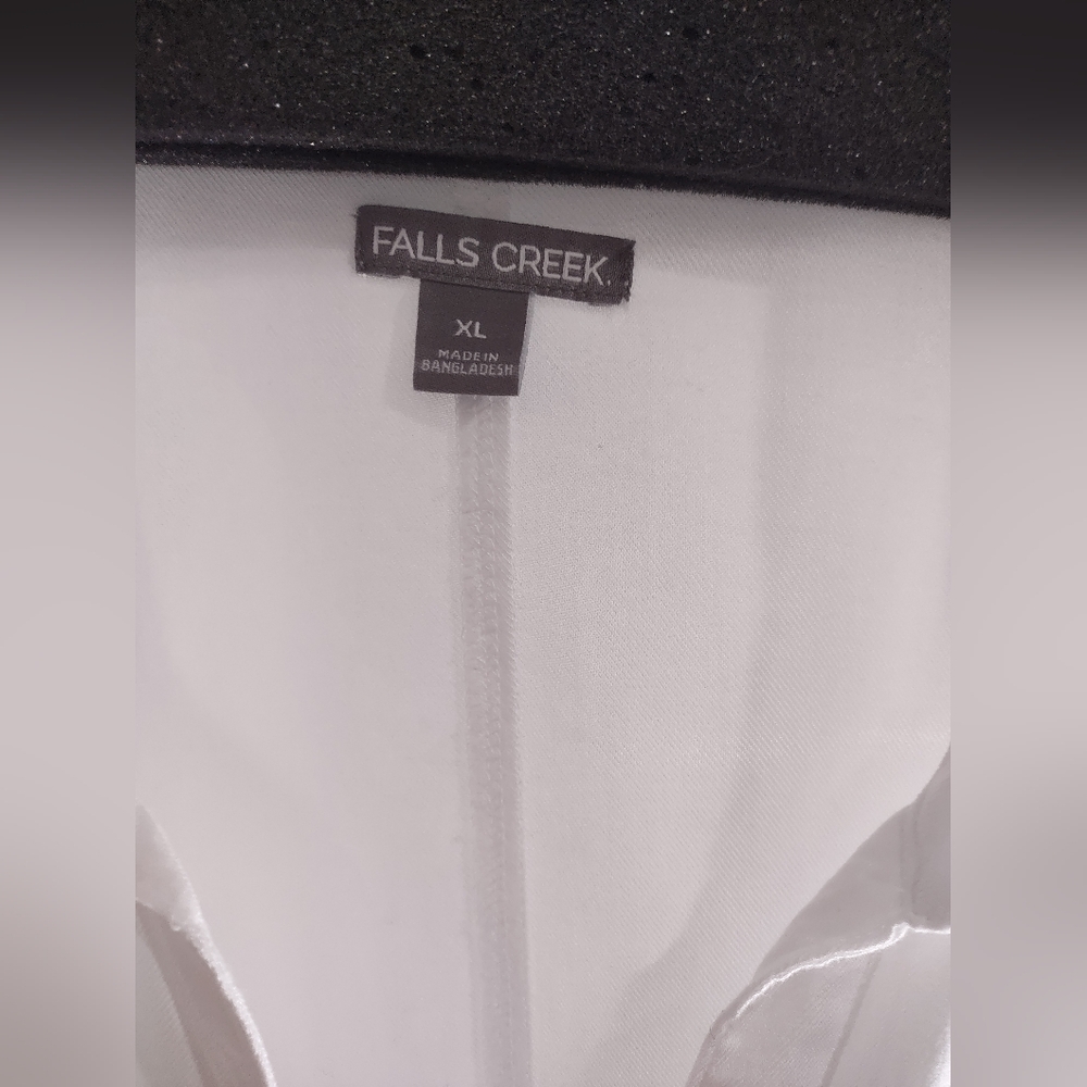 NWT Falls Creek Blouse - Picture 4 of 7